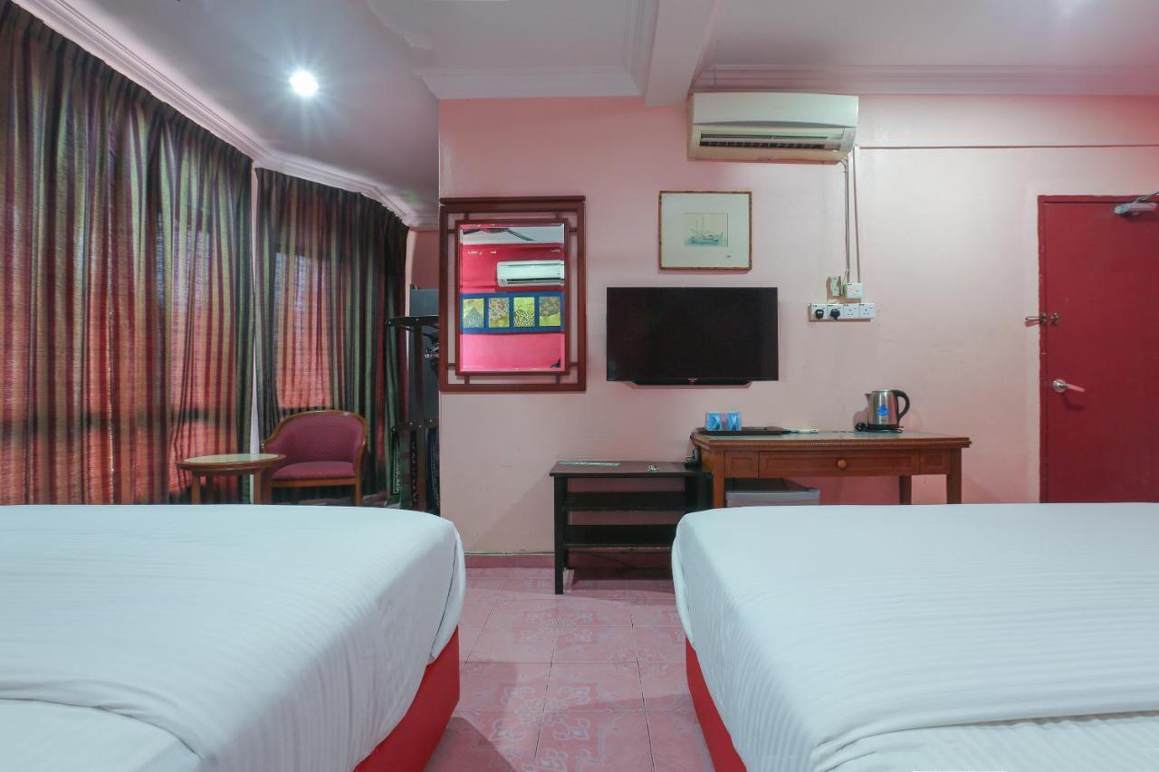 Oyo 89892 Hotel Jeli Inn Kültér fotó