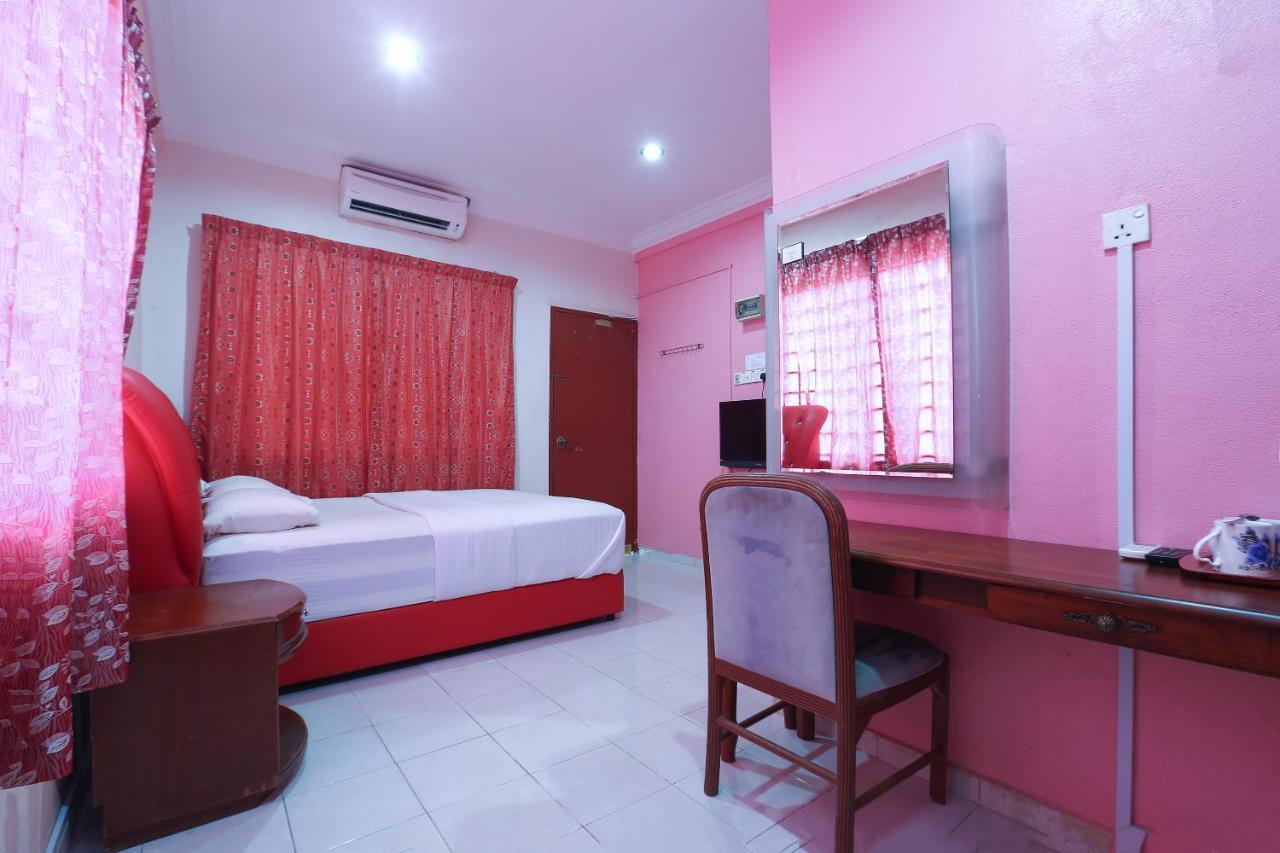 Oyo 89892 Hotel Jeli Inn Kültér fotó