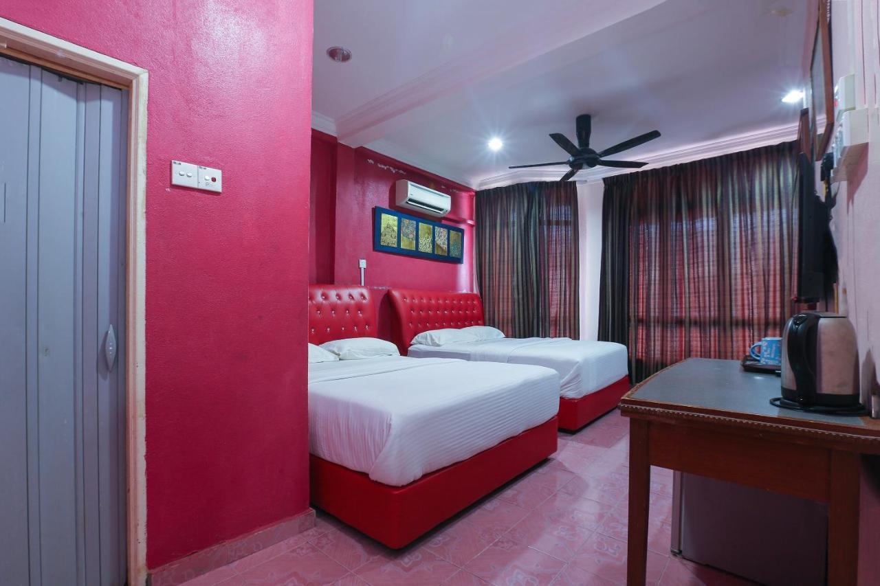 Oyo 89892 Hotel Jeli Inn Kültér fotó