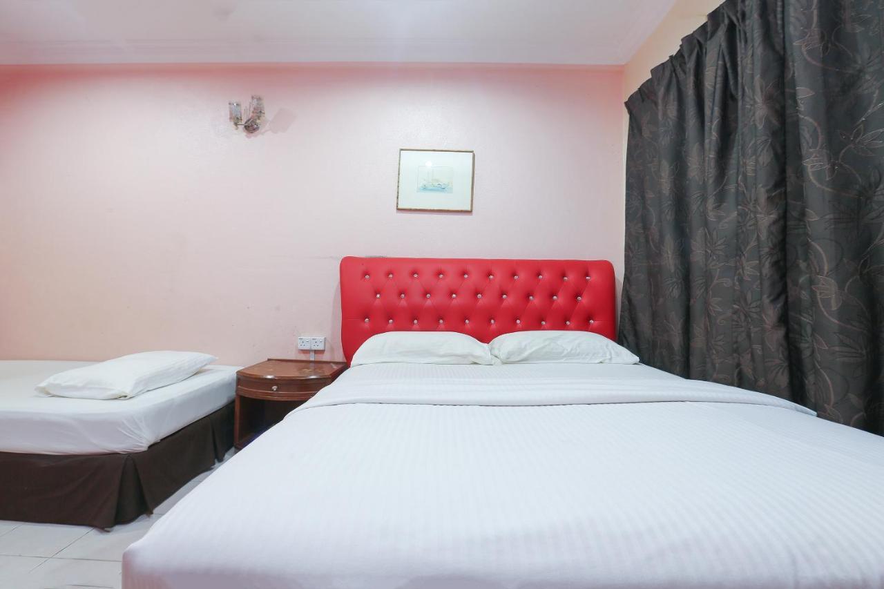 Oyo 89892 Hotel Jeli Inn Kültér fotó