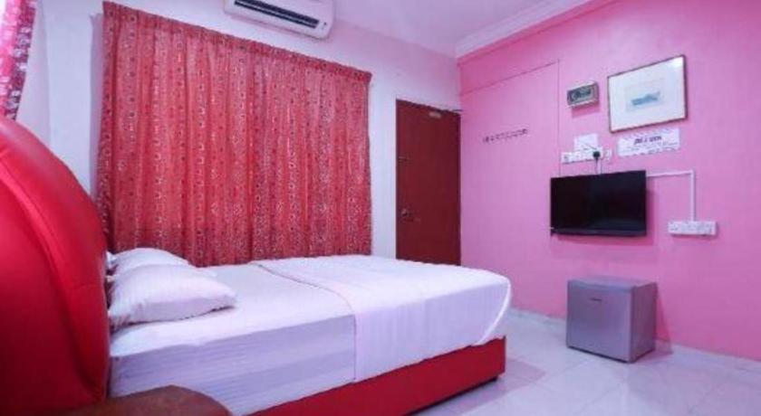 Oyo 89892 Hotel Jeli Inn Kültér fotó